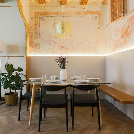 En Ville Boutique Apartments Boqueria Market Barcelona Exterior photo